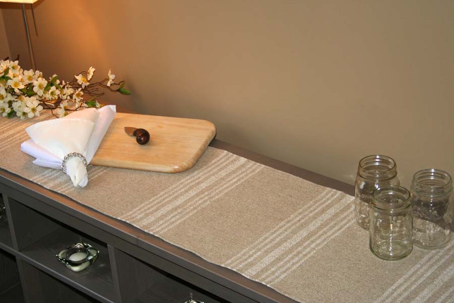 Hobie Table Runner - Ivory
